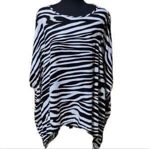 Black & White Zebra Print East Fifth Oversized Rayon Tunic Blouse, Size L